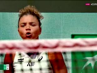 jasmine-paolini-perde-la-finale-al-roland-garros