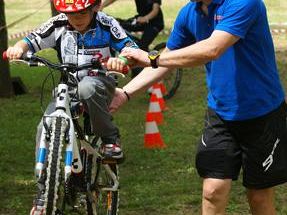 b105101455-corso-per-animatori-sportivi-lavoro-garantito-ad-ogni-partecipante