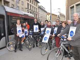 b305061312-mondiali-di-ciclismo-a-milano-bici-sul-tram-a-firenze-e-solo-una-promessa