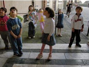 a809292222-bambini-le-politiche-per-l-infanzia-in-toscana-sulla-nuova-edizione-di-aut-aut