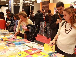 b210172033-queer-book-un-gianni-versace-inedito-nel-libro-di-toni-corcia