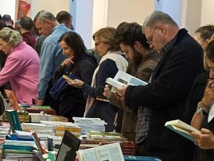 b211152214-pisa-book-festival