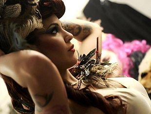 b201131805-la-passione-della-spagna-al-lido-le-panteraie