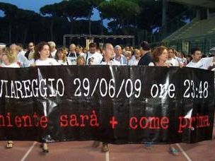 b104131421-processo-breve-il-presidente-della-regione-toscana-al-sit-in-a-roma