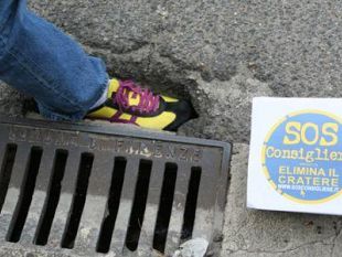 a806231839-manutenzione-stradale-buche-e-marciapiedi-sconnessi-da-anni-in-vie-pagnini-e-abruzzi