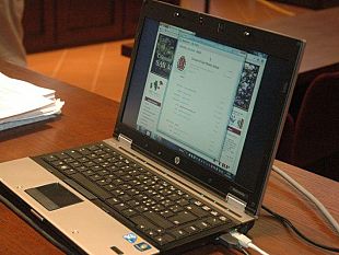 si-puo-installare-una-pergotenda-senza-un-titolo-edilizio