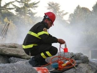 b110051436-mugello-e-allarme-incendi-boschivi-due-anche-stamani