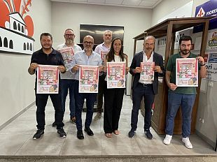 agosto-io-ci-sono-il-commercio-non-va-piu-in-ferie