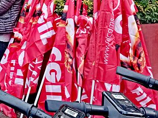 a-venti-anni-dal-social-forum-di-firenze-2-dibattiti-cgil