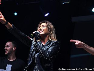 sabrina-salerno-oltre-le-gambe-ce-di-piu