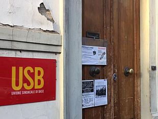 forzata-la-sede-usb-di-firenze-ci-sono-danni-indagini-in-corso