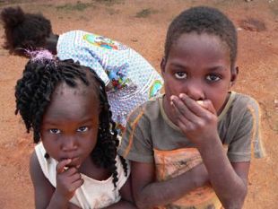 a907161514-un-boccone-per-un-mattone