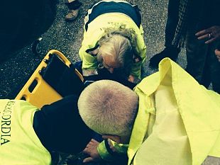 b401302244-incidente-davanti-alla-scuola-san-francesco-in-via-vittorio-emanuele