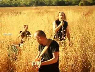 b301102106-gatti-mezzi-e-i-matti-delle-giuncaie-band-toscane-tra-ironia-e-musica-d-autore