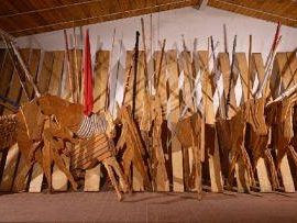 a806050927-scultura-i-forme-in-movimento-i-di-mario-ceroli-a-siena-dal-24-giugno-al-7-settembre-2008