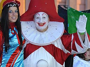 b211011019-viareggio-chi-vuol-essere-il-nuovo-burlamacco-o-la-nuova-ondina