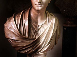 b202150214-restaurati-due-busti-antichi-ospiti-degli-uffizi