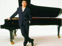 a502021558-amici-della-musica-firenze-una-giovane-e-acclamatissima-star-del-pianoforte