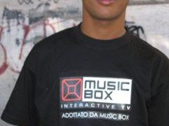 a709061528-firenze-caccia-i-lavavetri-music-box-li-adotta-br-sfruttamento-della-prostituzione-serve-un-tavolo-di-lavoro-congiunto-con-prefettura-e-forze-dell-ordine