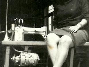 b010211021-tipi-da-biblioteca-2010-donne-e-lavoro