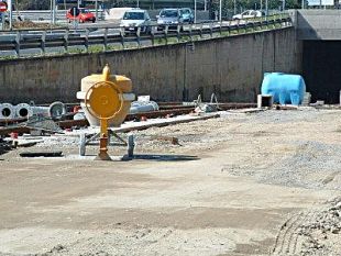 a809061359-tramvia-riapre-il-doppio-senso-in-via-del-sansovino-br-nuovo-asfalto-in-viale-europa-problemi-alla-viabilita-di-bagno-a-ripoli