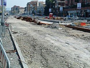 b205171844-razzanelli-il-sindaco-rispetti-la-volonta-dei-fiorentini-e-fermi-la-linea-3