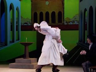 b401241353-konchalovskij-firma-una-deludente-bisbetica