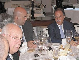 b206150956-fuor-seansons-conviviale-di-saluti-al-prefetto-luigi-varratta
