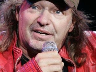 dal-14-a-16-novembre-negli-uci-cinemas-vasco-live-roma-ci