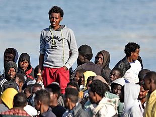 sbarco-di-346-migranti-in-due-porti-la-regione-toscana-e-contraria