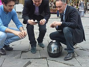 buche-stradali-app-e-foto-le-iniziative-dei-candidati-in-palazzo-vecchio