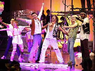 bolgheri-melody-prende-il-volo-con-momix-e-il-musical-hair