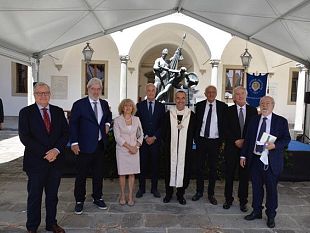 saluto-ai-professori-emeriti-e-ordine-del-cherubino