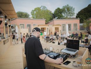lezioni-di-afro-dance-concerti-jazz-e-djset-la-settimana-del-parterre