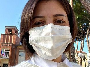 positivo-al-coronavirus-esce-di-casa-va-in-banca-e-si-sente-male