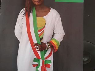 sicurezza-il-17-novembre-la-lega-salvini-dona-spray-al-peperoncino-nelle-piazze-di-firenze