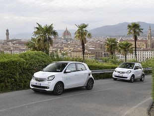 car2go-nuove-smart-fortwo-e-forfour-ma-solo-via-smartphone