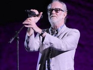 de-gregori-e-orchestra-al-musart-festival