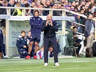 viola-contro-un-genoa-con-lacqua-alla-gola