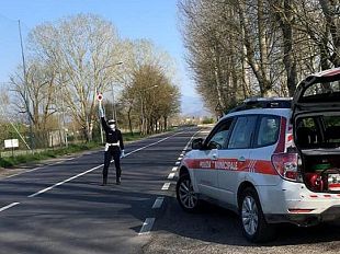 automobilisti-bevono-un-po-troppo-tre-patenti-ritirate-a-prato