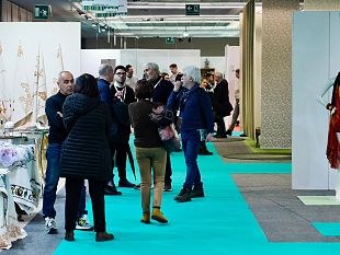 si-chiude-firenze-home-texstyle-n6-e-immagine-italia