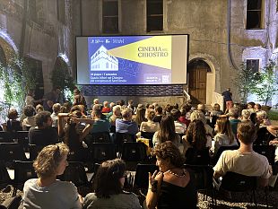 sotto-le-stelle-la-grande-estate-del-cinema-allaperto