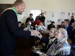 morta-a-91-anni-anna-cetica-la-maestra-del-vajont