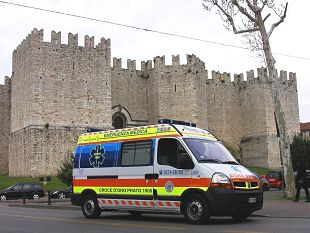 truffatore-si-spacciava-per-volontario-della-croce-doro