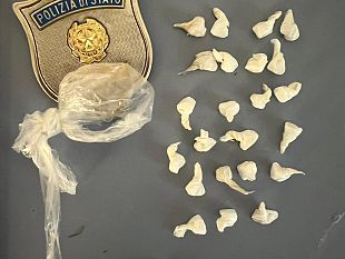 pusher-sorpreso-dalla-polizia-in-via-il-prato-con-24-dosi-di-crack