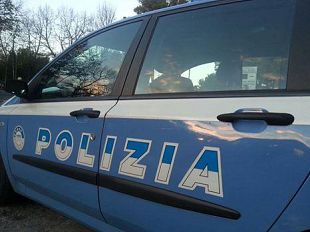 spaccia-cocaina-sotto-casa-nel-garage-una-pistola-con-le-munizioni