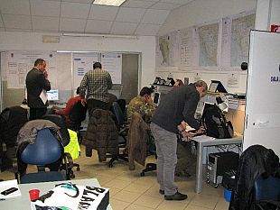 b201141040-costa-concordia-ancora-a-lavoro-la-protezione-civile