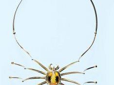 a704191630-al-museo-degli-argenti-una-galleria-per-i-gioielli-d-oggi