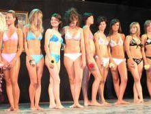 a407231816-e-stato-assegnato-a-alessia-cristiani-18-anni-di-signa-iscritta-al-primo-anno-di-medicina-il-titolo-di-i-venere-dei-parchi-i