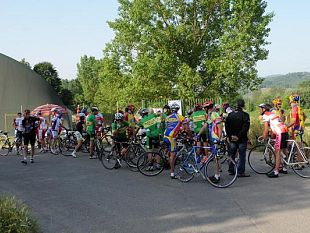 b006122301-l-aperitour-ed-il-ricordo-di-ballerini-e-nencini-lanciano-il-ciclotour-mugello